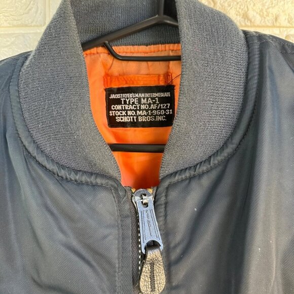 Schott NYC MA-1 Bomber Jacket – Classic Flight Jacket (Men's M) - Picture 3 of 8